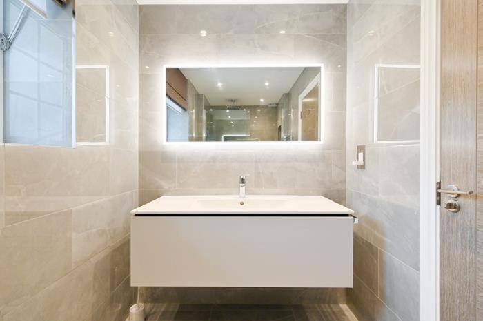 Ultra Luxury 3 Bed Mayfair Apartment London Exterior photo